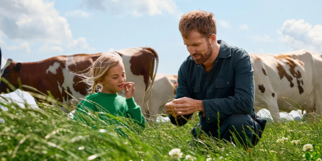 Campina boer en meisje laag 2